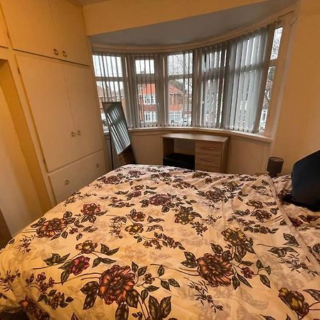 Large Beautiful 3 Bed House In City Of Birmingham Exteriör bild