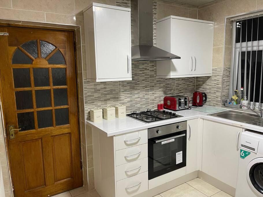 Large Beautiful 3 Bed House In City Of Birmingham Exteriör bild