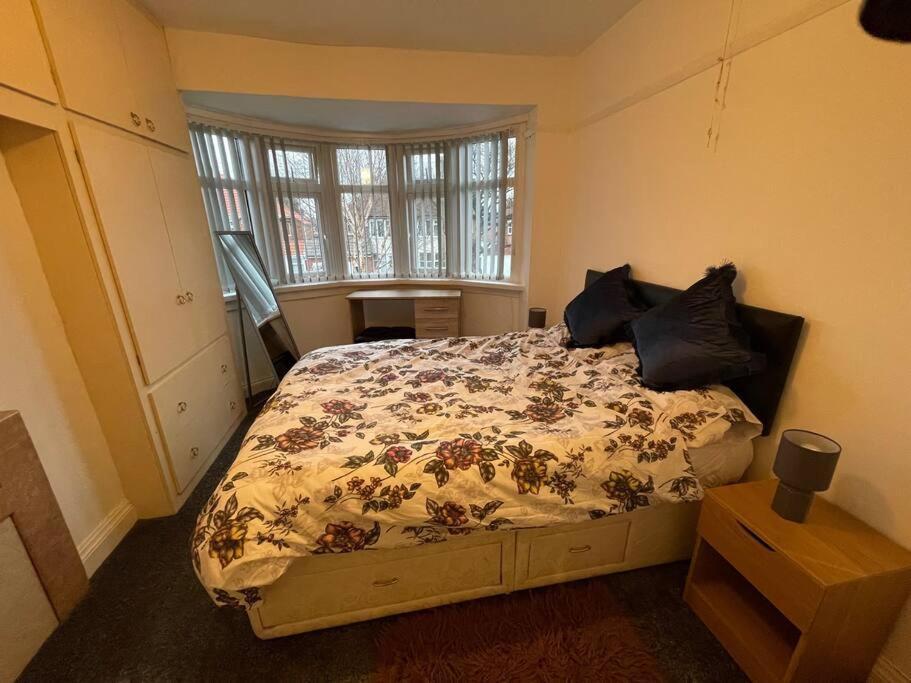 Large Beautiful 3 Bed House In City Of Birmingham Exteriör bild